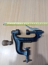 Sertisseur De Cartouches