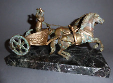 Ancien Char romain Avec Ses