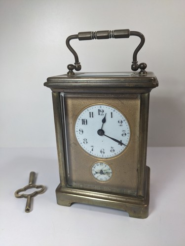 Ancienne pendulette réveil - /,