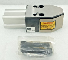 SMC CQ2B20-35D Pneumatique