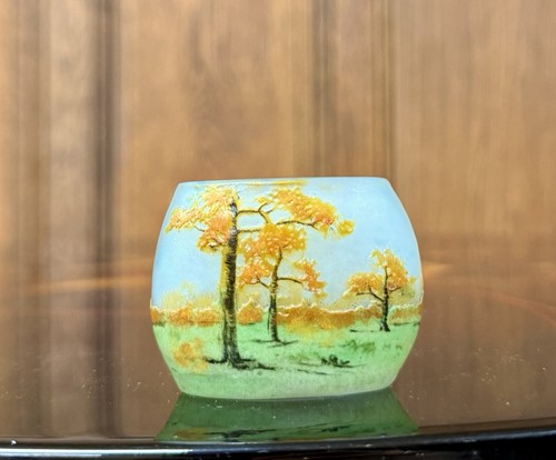 Daum nancy vase - -,