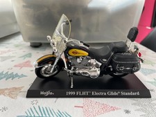 Collection Hachette modèles réduits Harley-Davidson