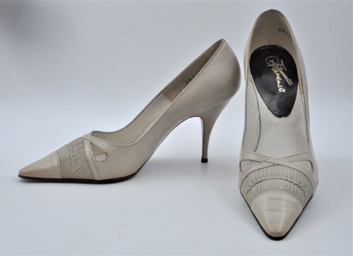 Authentique paire - , de