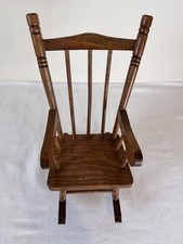 Chaise à bascule ancienne 