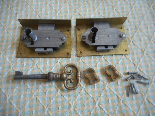 Serrures anciennes bronze - 2,