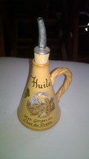 Flacon pour huile avec verseur