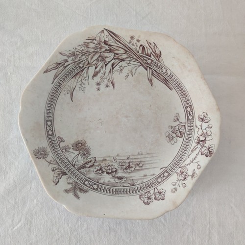 Assiette élevée terre fer - assiette, de
