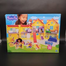 PEPPA PIG Peppa's Big Family