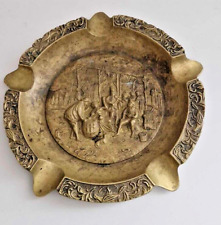 ✨ CENDRIER ROND VINTAGE en BRONZE - Sculpté à décor de fête champêtre - 18 cm ✨