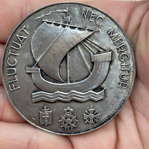 Médaille fluctuat nec - médaille,