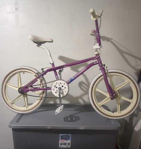 Vintage 1986 pro performer - gt,