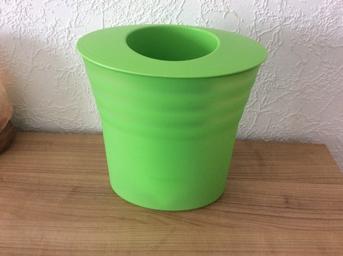 Rafraichissant tupperware - tupperware, a