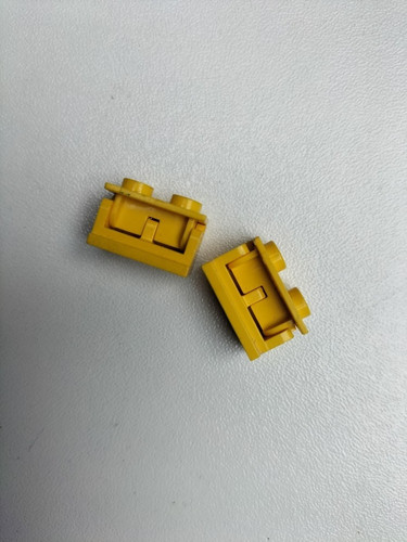 Lego brick jaune 1 - 2,
