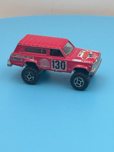 Jeep cherokee 4x4 majorette - cherokee,