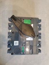 Schneider Inter Sectionneur Compact Ins250 31107 250 V AC, Avec Poignée 