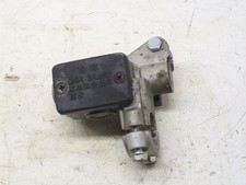 MAITRE CYLINDRE DE FREIN AVANT