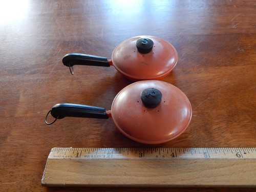 Salt pepper shakers - &,