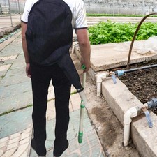 Épandeur d'engrais manuel