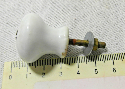 Ancien petit bouton de - petit,
