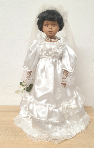 Poupée artiste porcelaine - poupée,
