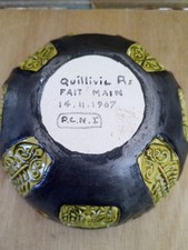 Raymond Louis QUILLIVIC 1967 Grande coupe émaillée à motifs celtiques estampés 