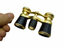 JOLIE JUMELLES DE THEATRE  DOREE ET GAINEE DE CUIR  