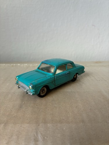 Dinky toys france ford - dinky, taunus