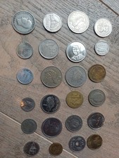 66 Foire A 10 Euros lot de pièces de monnaie Etrangeres  Lot 66