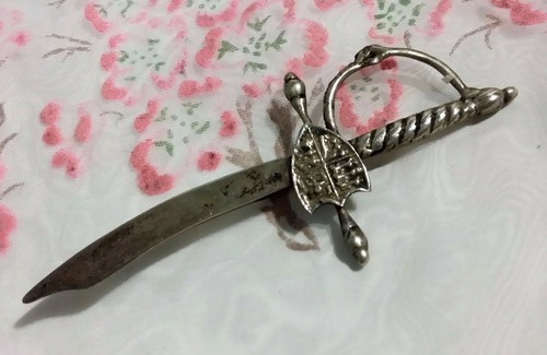 Ancien bijou broche sabre - ancien,