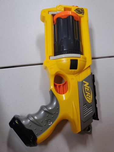 Nerf strike maverick rev 6 - n-strike,