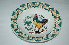 Grande assiette creuse décorative ,plat , saladier , Porcelaine opaque Gien, coq