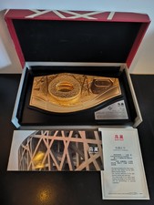 Maquette Du Stade Nid D'oiseau Jeux Olympiques De Pékin 2008 En Métal Doré...