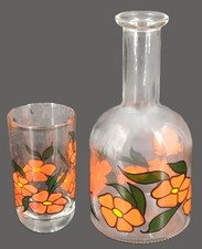 Carafe de nuit avec son verre