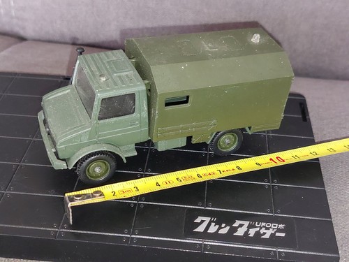 Solido camion mercedes - 1/50,