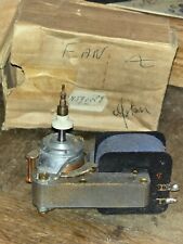 Moteur pour phono platine tourne disque vintage N590028