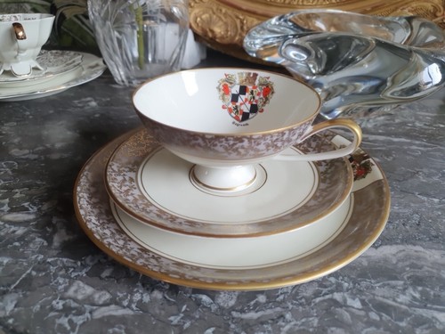 Tasse soucoupe assiette - tasse,