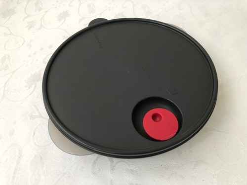 Tupperware round food - tupperware,