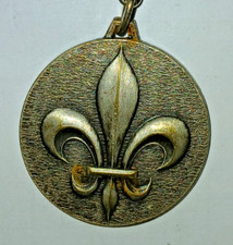 porte clés publicitaire métal ancien :CHAMPAGNE POMMERY et GRENO / REIMS