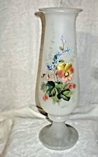 Ancien vase en opaline décor