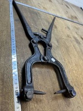 N. 504 old tool Outil Ancien