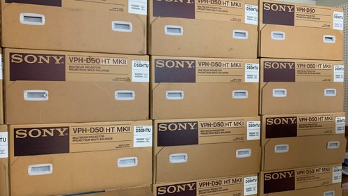 Sony vph d50htu crt projector - sony,