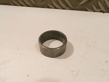  Pont / transmission Honda F360 / F 360 - Entretoise d'arbre secondaire