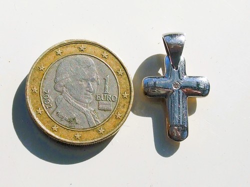 Beau pendentif petite - beau, croix