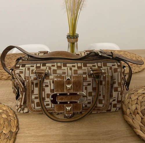 Sac main guess marron - sac,