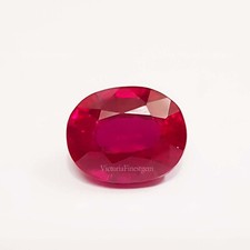 Bague en forme ovale rubis