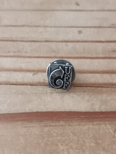 Pin's Pins Pin Enamel 30 Métal Argenté 2D DIVERS  "UFF" 