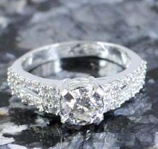 Bague certifiée solitaire