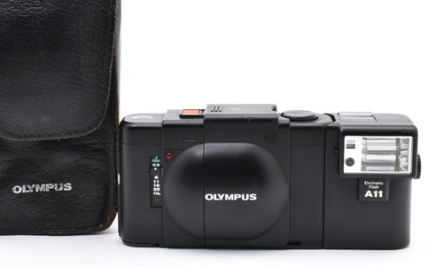 Near mint case olympus xa - [near,
