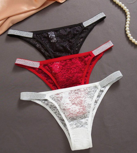 Lot strings en - en, dentelle