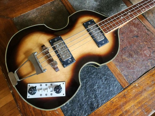 Conqueror vintage viola